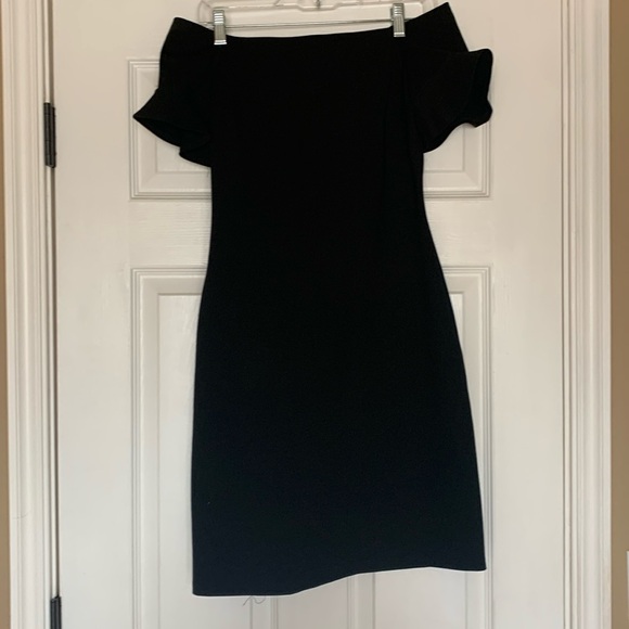 Gianni Bini off the shoulder dress - Picture 2 of 6